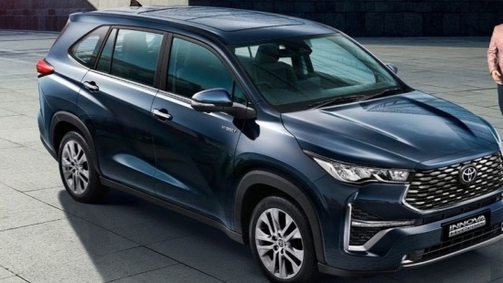 Lộ điện Toyota Innova 2023 trước thềm ra mắt, Mitsubishi Xpander lo sợ “thất sủng”