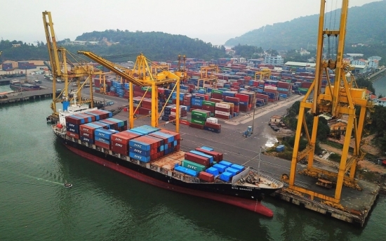 Cảng Đà Nẵng (CDN) chi hơn 326 tỷ đầu tư 3 cẩu tại Cảng Tiên Sa