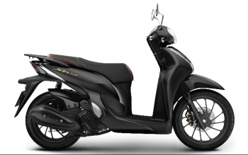 Tài chính 60 triệu, nên lựa chọn xe máy Honda SH Mode hay Honda Vario 150?