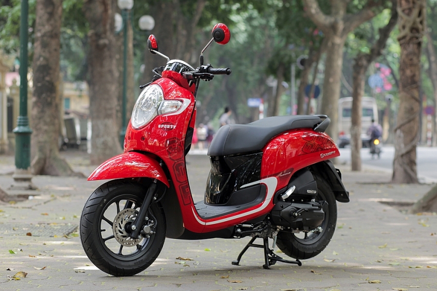 Giá xe máy Honda Scoopy 2023 mới nhất ngày 51 Dáng dễ thương giá dễ  thở