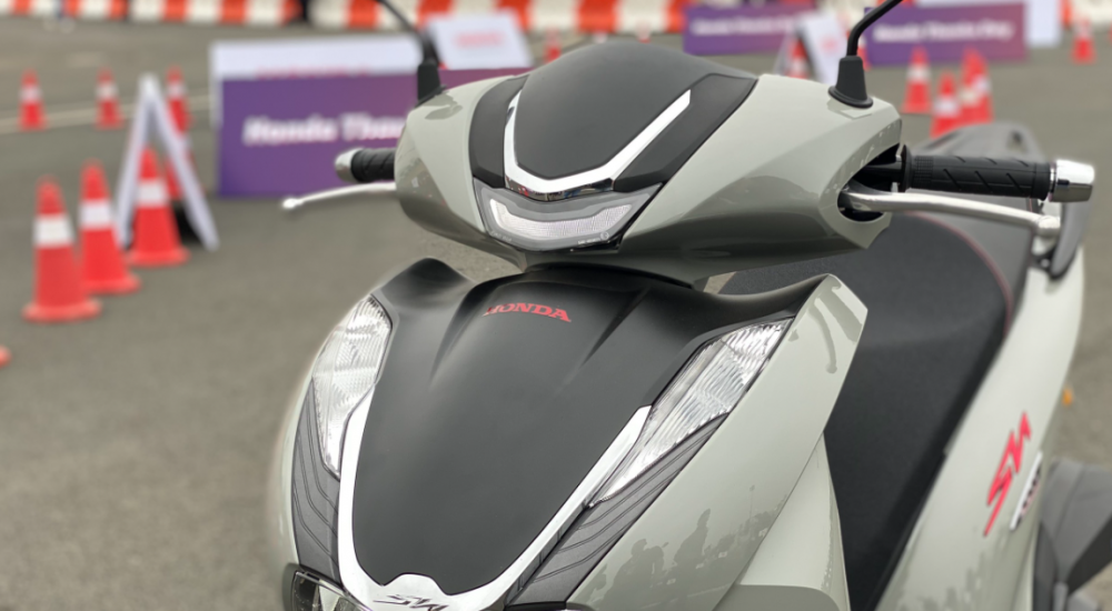 Honda SH 350i 2023: Chiếc xe máy tay ga dành cho 