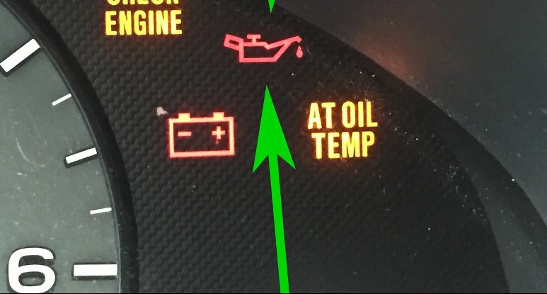 Vì sao đèn oil change trên xe máy Honda SH vẫn báo mặc dù đã thay dầu mới? Cách tắt như thế nào?