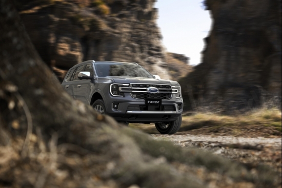 Giá xe Ford Everest tháng 6/2023: Nhiều ưu đãi hấp dẫn dành cho khách hàng