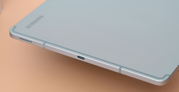 Samsung Galaxy Tab S7 FE 4G: Chiếc máy tính bảng "tốn khách" với lượng pin "trâu", sạc "thần tốc"