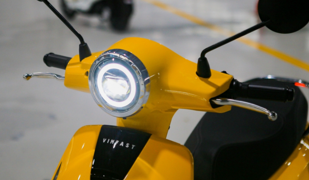 VinFast Evo200: Mẫu xe máy điện dành cho GenZ, giá "rẻ thôi rồi"