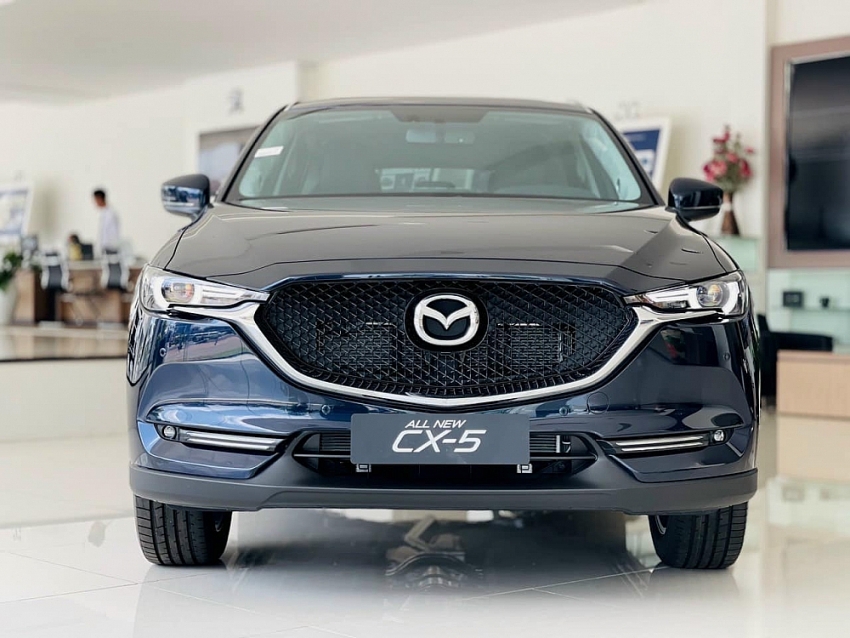 Mazda CX-5 “siêu lướt” giá chưa đến 500 triệu đồng: Nhanh còn chậm hết