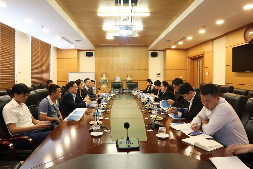 Hiệp hội Kinh doanh Chứng khoán Việt Nam làm việc với đoàn công tác UBCK Lào (LSCO)