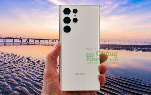 Samsung Galaxy S22 Ultra "tuột giá" cực sâu: Giảm đến đâu mà iPhone 14 "lo âu" đến thế?