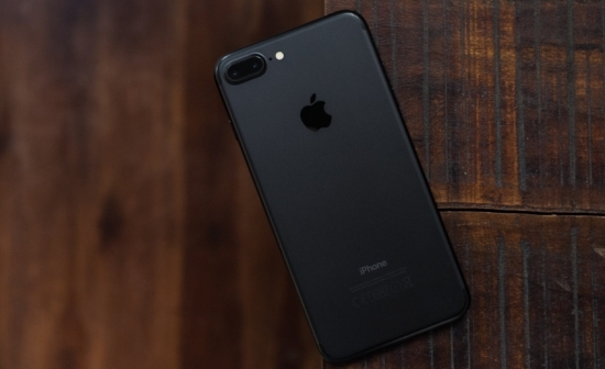 Một mẫu iPhone giá chỉ hơn 2 triệu mà thiết kế cùng hiệu năng "chẳng ngán ai"