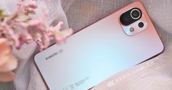 Top 5 mẫu điện thoại đáng mua nhất tháng 7: Đại diện nhà Xiaomi cực "nên thơ"