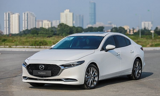 Bảng giá Mazda3 tháng 7/2023: Giảm mạnh phí trước bạ, thiết kế đẹp "miễn chê"