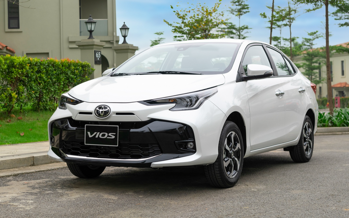Toyota Vios bất ngờ "vượt mặt" Honda City: Vẫn thực sự xứng danh ô tô "quốc dân"