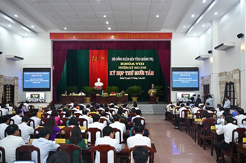 Quang cảnh phiên khai mạc Kỳ họp thứ 18 Hội đồng nhân dân tỉnh Quảng Trị. (Ảnh: DUY LINH)