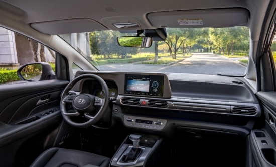 Lộ diện Hyundai Stargazer 2023: Thêm phanh điện tử, nội thất bớt thô, hứa hẹn "bứt phá"