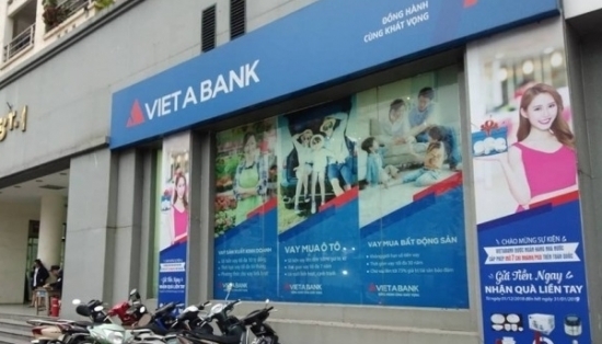 Thêm một ngân hàng “đi số lùi” trong nửa đầu năm 2023