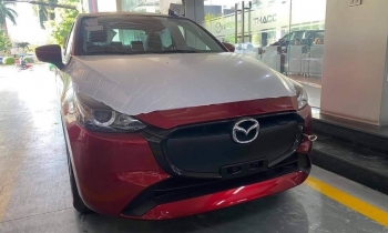 Mazda 2 phiên bản nâng cấp lộ diện tại Việt Nam