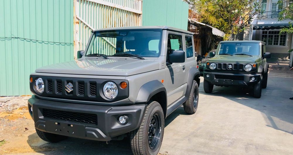 Suzuki Jimny lộ diện tại Việt Nam, dự kiến ra mắt vào tháng 11/2023