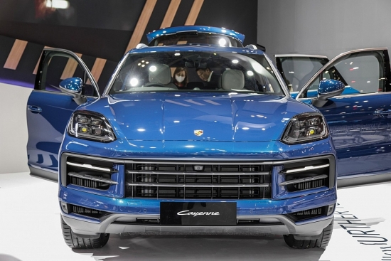 Porsche Cayenne 2024 ra mắt tại triển lãm GIIAS 2023 có gì  đặc biệt?