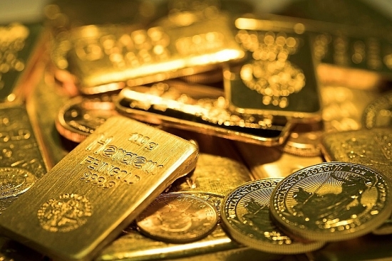 Giá vàng hôm nay 18/8/2023: Giá vàng chạm đáy 5 tháng, mất mốc 1.900 USD/ounce