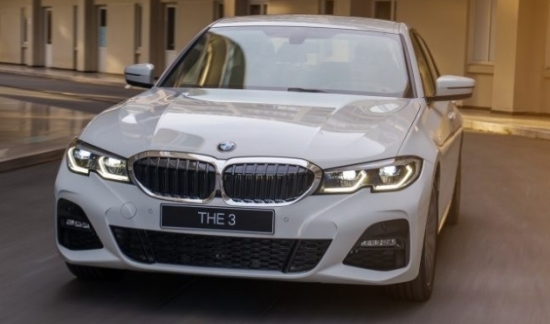BMW 3-Series 2023 tiếp tục giảm giá mạnh, thiết lập mức đáy mới tại đại lý