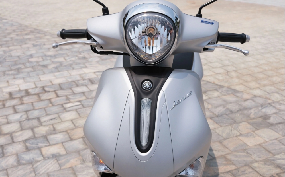 Xe máy Yamaha Janus "đại hạ giá" trong tháng "cô hồn": Rẻ hơn cả giá đề xuất