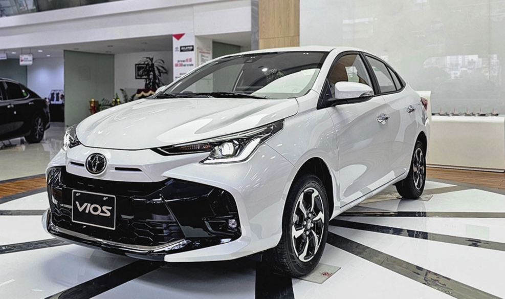 Bảng giá xe Toyota Vios cuối tháng 8/2023: Giá ổn định cho một chiếc xe đa dụng, bền bỉ