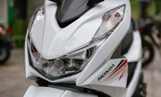 Mẫu xe máy Honda nhập giảm cực sâu: Quyết đấu lại "hàng nội" Honda Vision