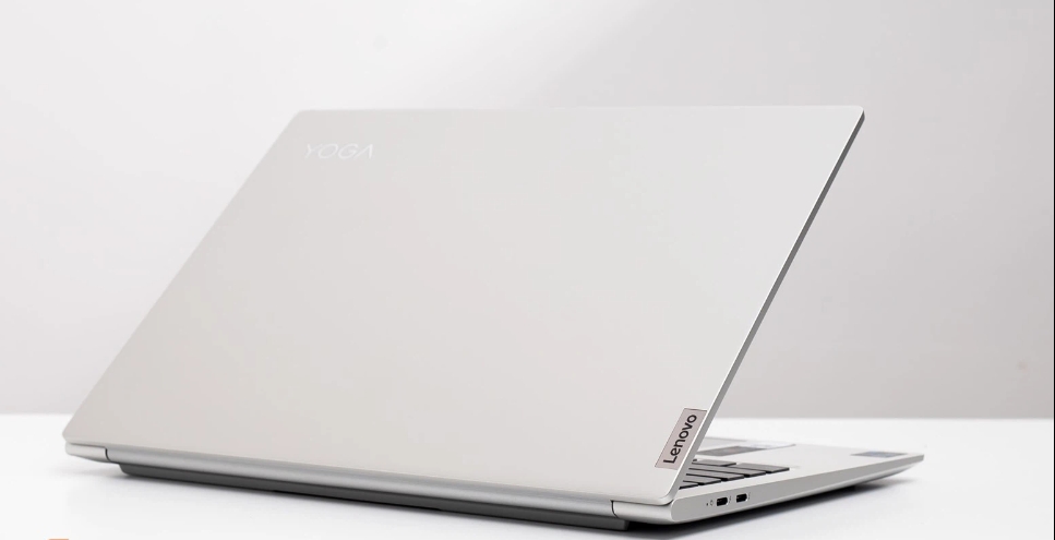 Laptop Lenovo Yoga Slim 7 Pro: Mỏng, nhẹ, hiệu năng không đối thủ
