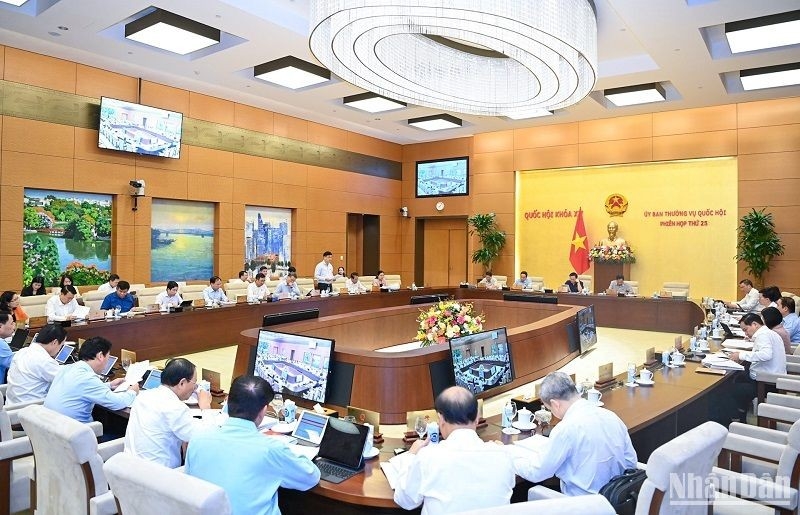 Ủy ban Thường vụ Quốc hội cho ý kiến việc chuẩn bị Kỳ họp thứ 6, Quốc hội khóa XV