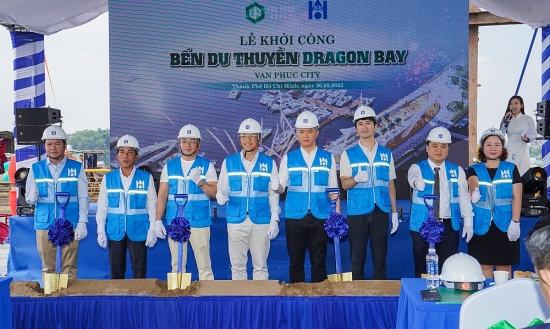 Tập đoàn Vạn Phúc khởi công bến du Dragon Bay tại Van Phuc City