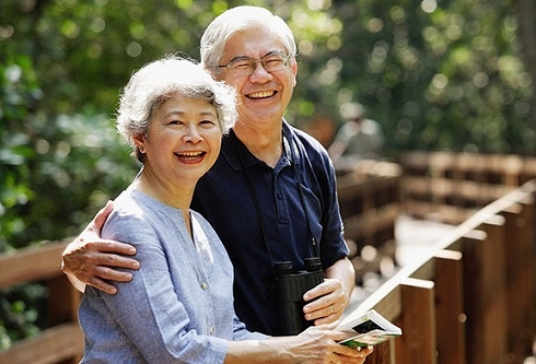 Tình yêu tuổi xế chiều - “thần dược” giúp người già sống lại tuổi thanh xuân