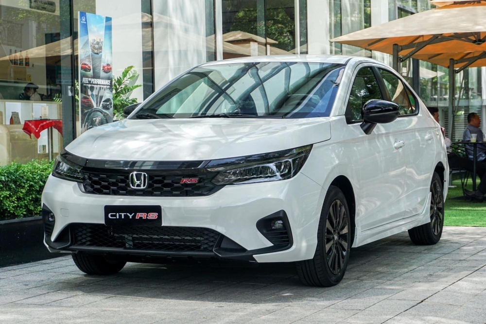 Giá xe Honda City niêm yết và lăn bánh mới nhất tháng 10/2023