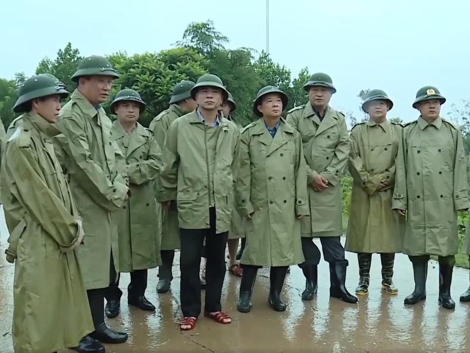 Lãnh đạo tỉnh Thanh Hóa thị sát các huyện bị ảnh hưởng do mưa lũ