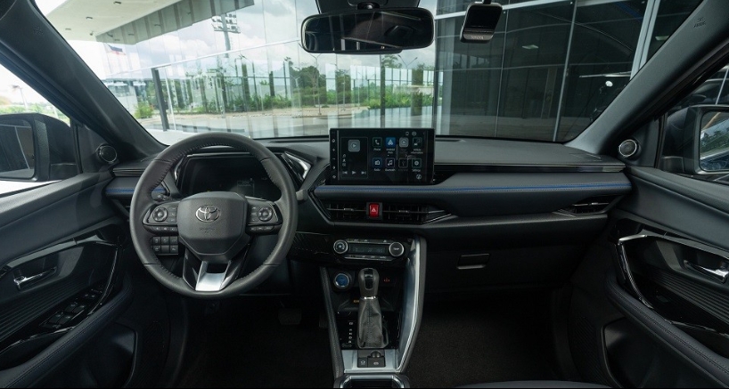 Mẫu ô tô Toyota Yaris Cross "chào sân" với ưu đãi lên tới 100 triệu: "Đe dọa" vị thế của KIA Seltos