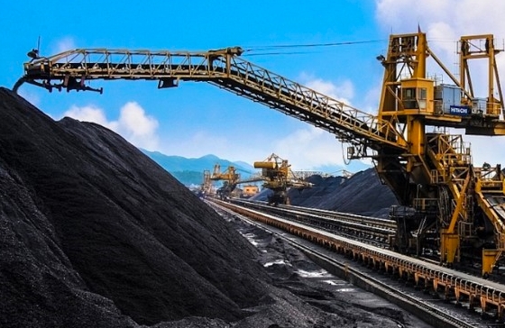 "Anh cả" ngành than khoáng sản Vinacomin đạt doanh thu 9 tháng 127.000 tỷ, suýt soát kế hoạch năm