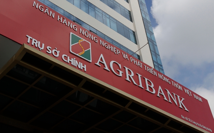 Agribank siết nợ khách sạn của một doanh nghiệp trên sàn
