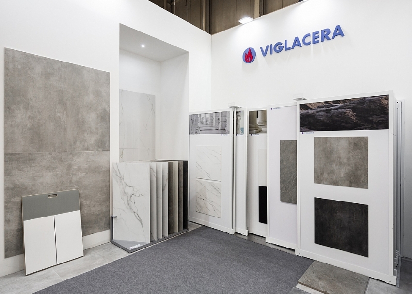 Viglacera là doanh nghiệp duy nhất tại Việt Nam có gian hàng trưng bày sản phẩm tại triển lãm vật liệu xây dựng và thiết kế quốc tế lớn nhất thế giới Cersaie tại Bologna (Ý) năm 2023