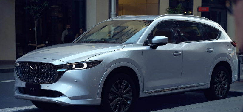 Mazda CX-8: Mẫu ô tô "đe dọa" soán ngôi Toyota Fortuner nhờ loạt ưu đãi khủng