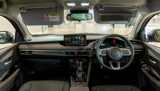 Toyota Vios "rục rịch" ra mắt thế hệ mới tại Việt Nam: Diện mạo lẫn trang bị nâng cấp cực xịn