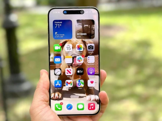 Giá iPhone 15 Pro Max mới nhất đầu tháng 11/2023: Thời điểm vàng để lên đời "dế xịn"