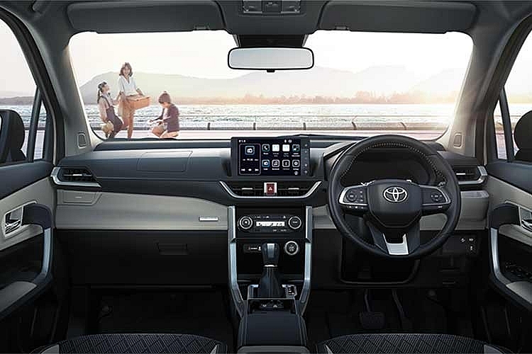 Toyota Veloz Cross bổ sung phiên bản mới: Diện mạo lẫn giá bán "đe dọa" Mitsubishi Xpander