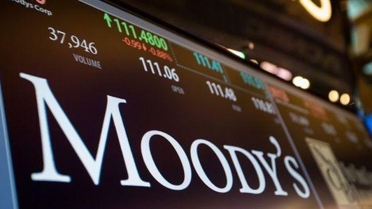 Moody's hạ triển vọng xếp hạng tín dụng của Hoa Kỳ từ "ổn định" xuống "tiêu cực"