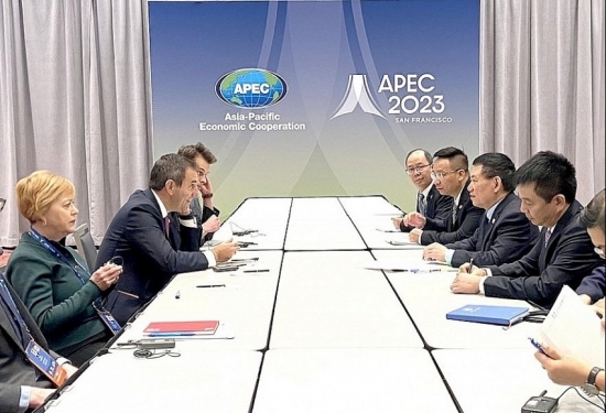 Bộ trưởng Hồ Đức Phớc làm việc với các bộ trưởng tài chính tại hội nghị APEC 2023