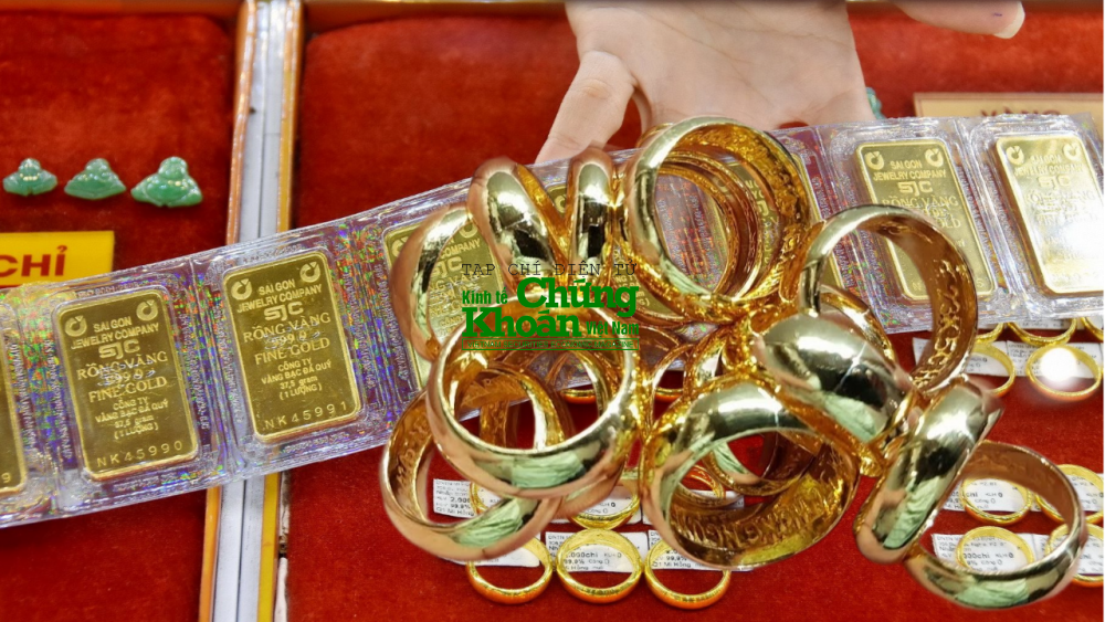 Người giữ vàng nhẫn lãi cao gấp đôi so với vàng miếng SJC