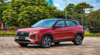 Giá lăn bánh Hyundai Creta cuối tháng 11/2023: Bất ngờ với loạt ưu đãi khủng