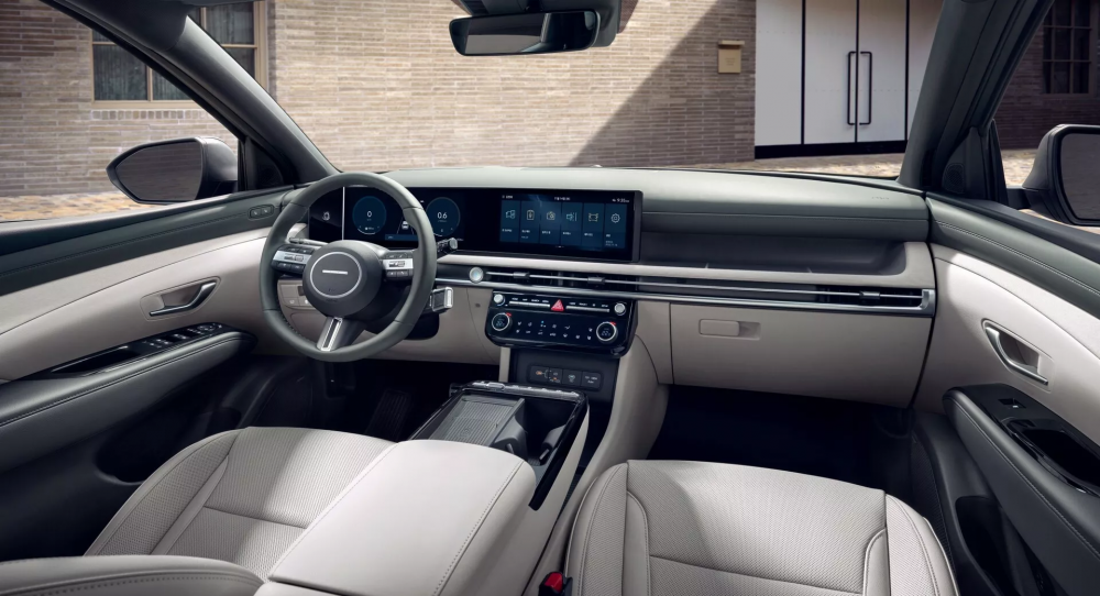 Hyundai Tucson 2025 ra mắt với nội thất được thay mới, màn hình cong như xe BMW