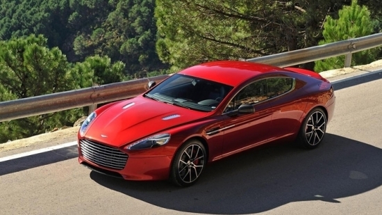 Giá xe Aston Martin niêm yết và lăn bánh tháng 12/2023