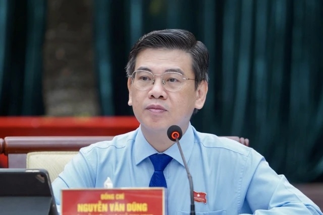 Phê chuẩn ông Nguyễn Văn Dũng làm Phó Chủ tịch UBND TP Hồ Chí Minh