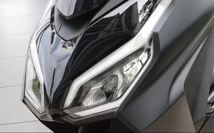 Honda trình làng mẫu xe máy tay ga "đối đầu" Air Blade: Giá cực kỳ "hạt dẻ"
