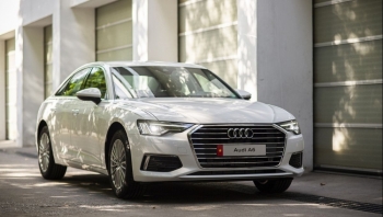 Giá xe Audi A6 niêm yết và lăn bánh giữa tháng 12/2023